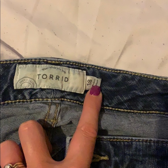 🔥Torrid Barely Boot Jeans🔥 - Picture 3 of 3